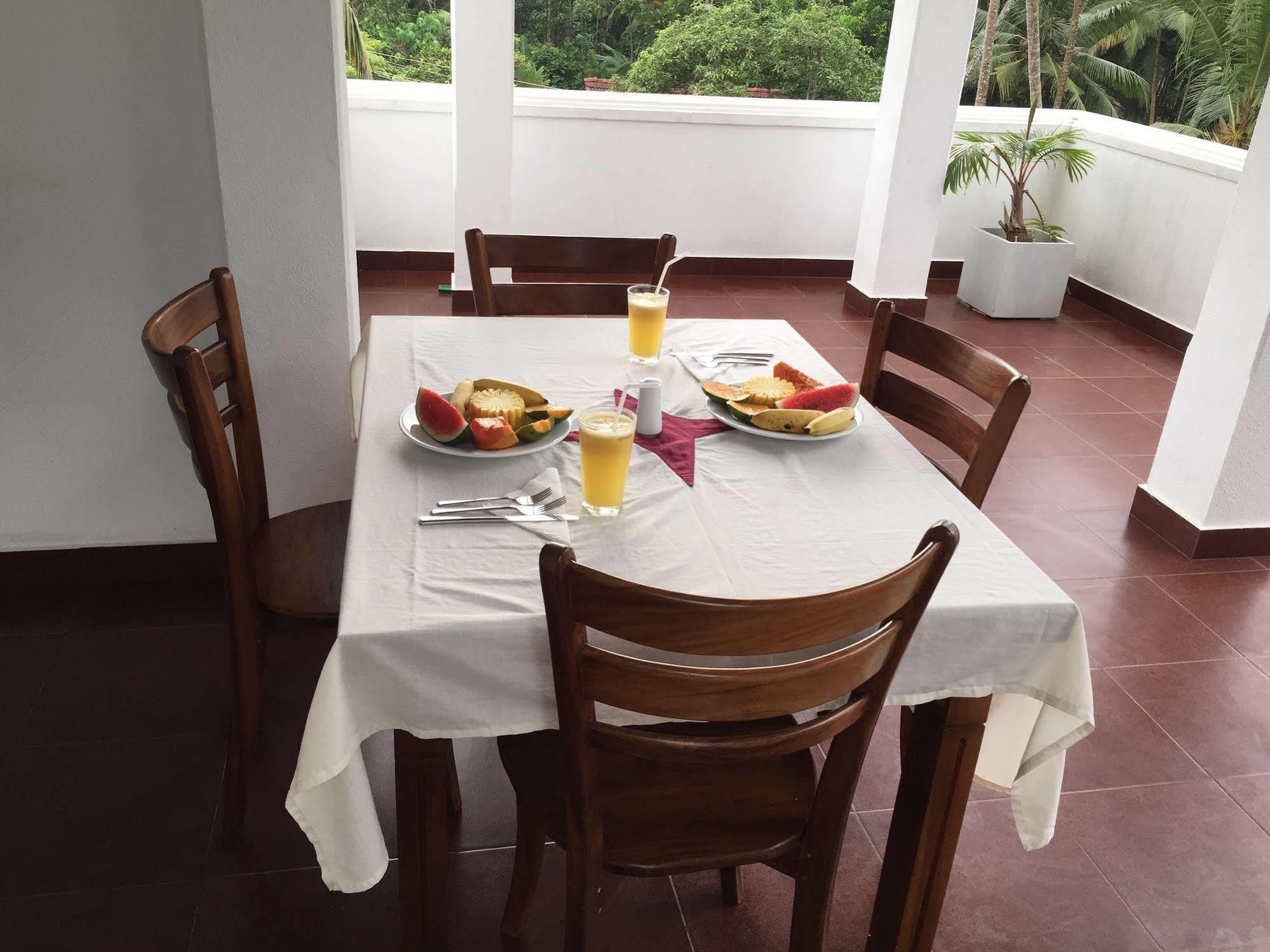 Supun Villa Bentota Ngoại thất bức ảnh